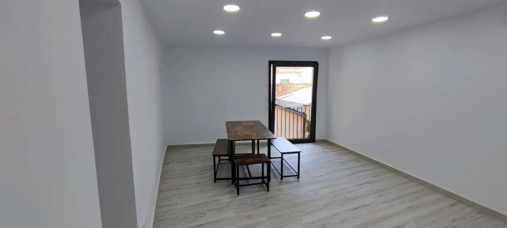 Welcoming Apartment In Igualada 652 M² 8 People Exterior photo